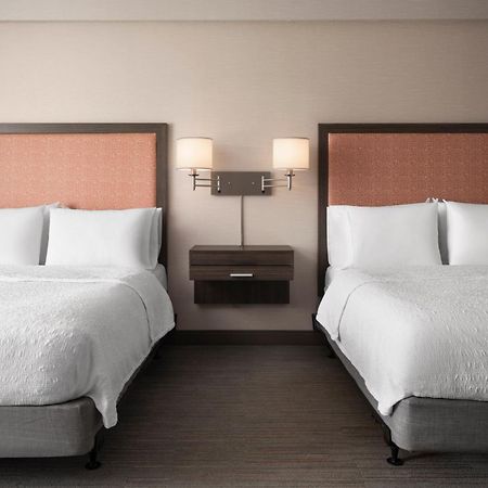 Hampton Inn & Suites Yonkers - Westchester Extérieur photo