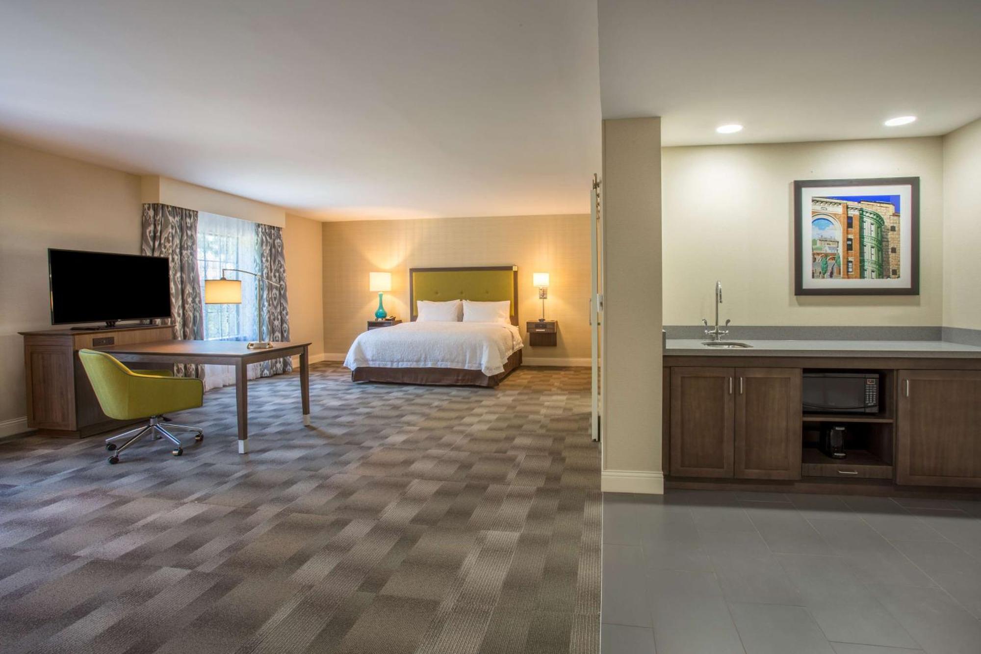 Hampton Inn & Suites Yonkers - Westchester Extérieur photo