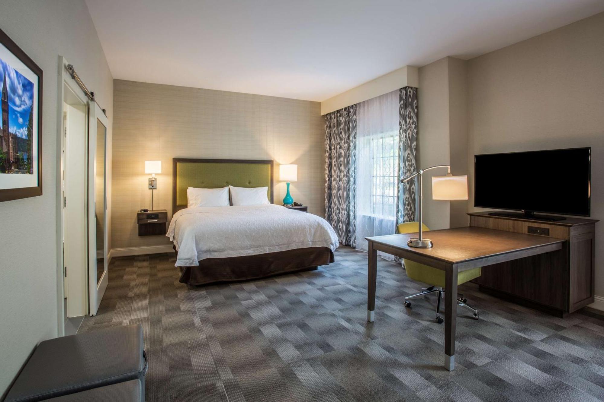 Hampton Inn & Suites Yonkers - Westchester Extérieur photo