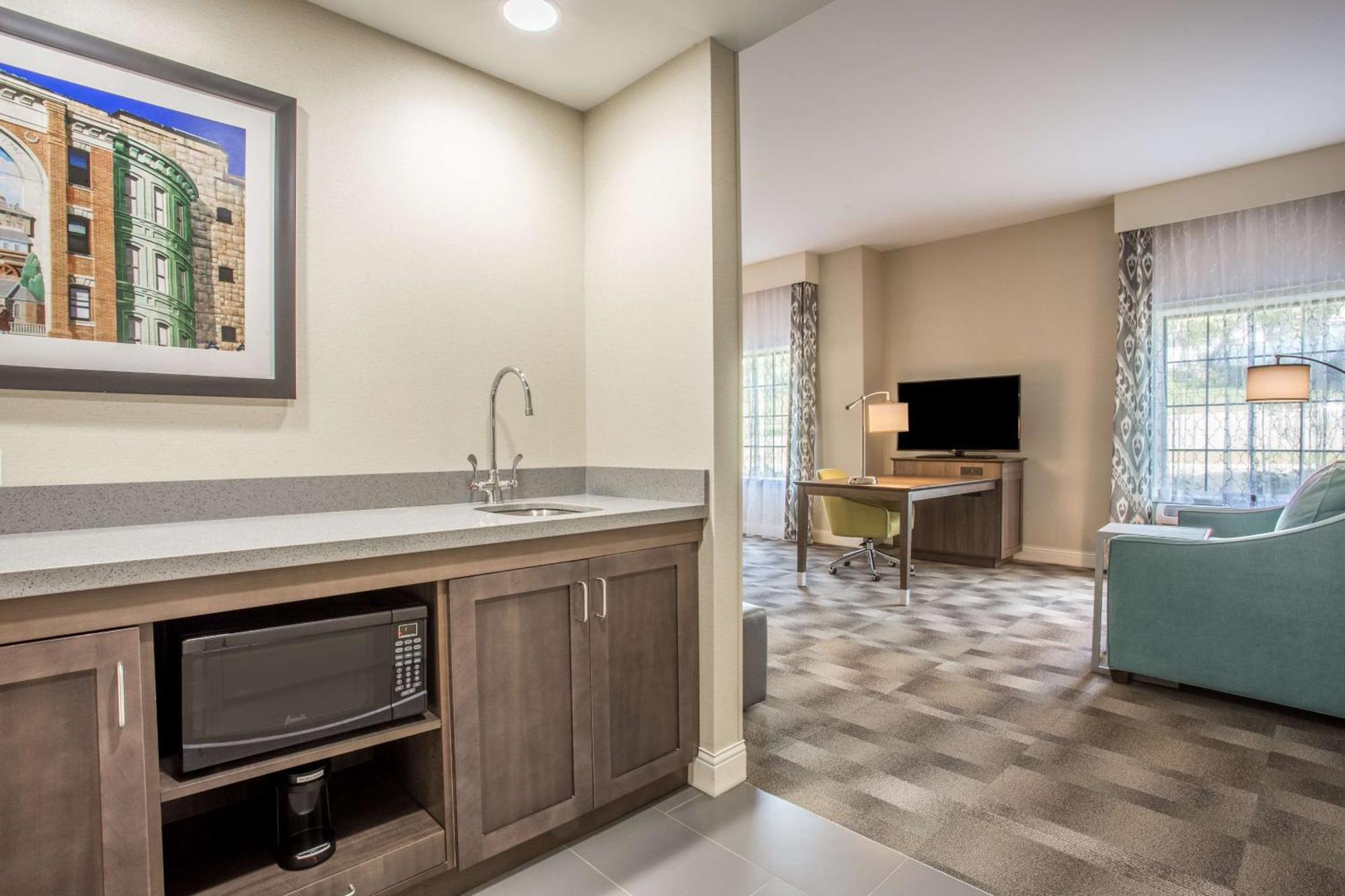 Hampton Inn & Suites Yonkers - Westchester Extérieur photo