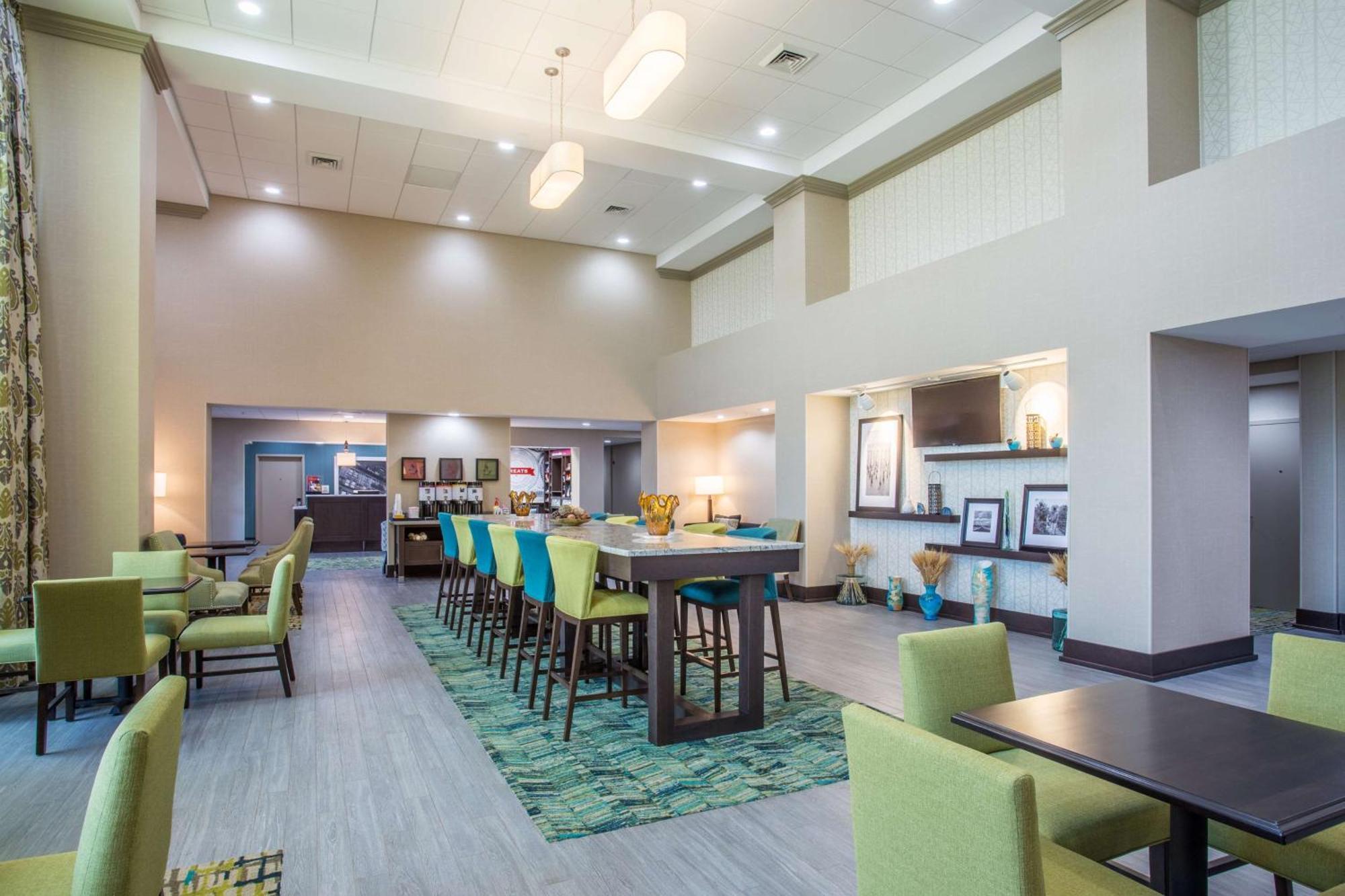 Hampton Inn & Suites Yonkers - Westchester Extérieur photo