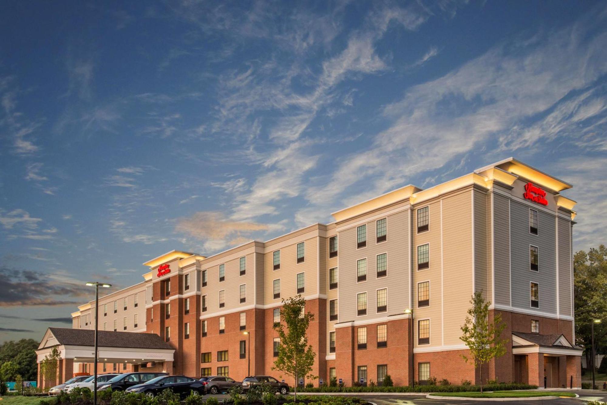 Hampton Inn & Suites Yonkers - Westchester Extérieur photo