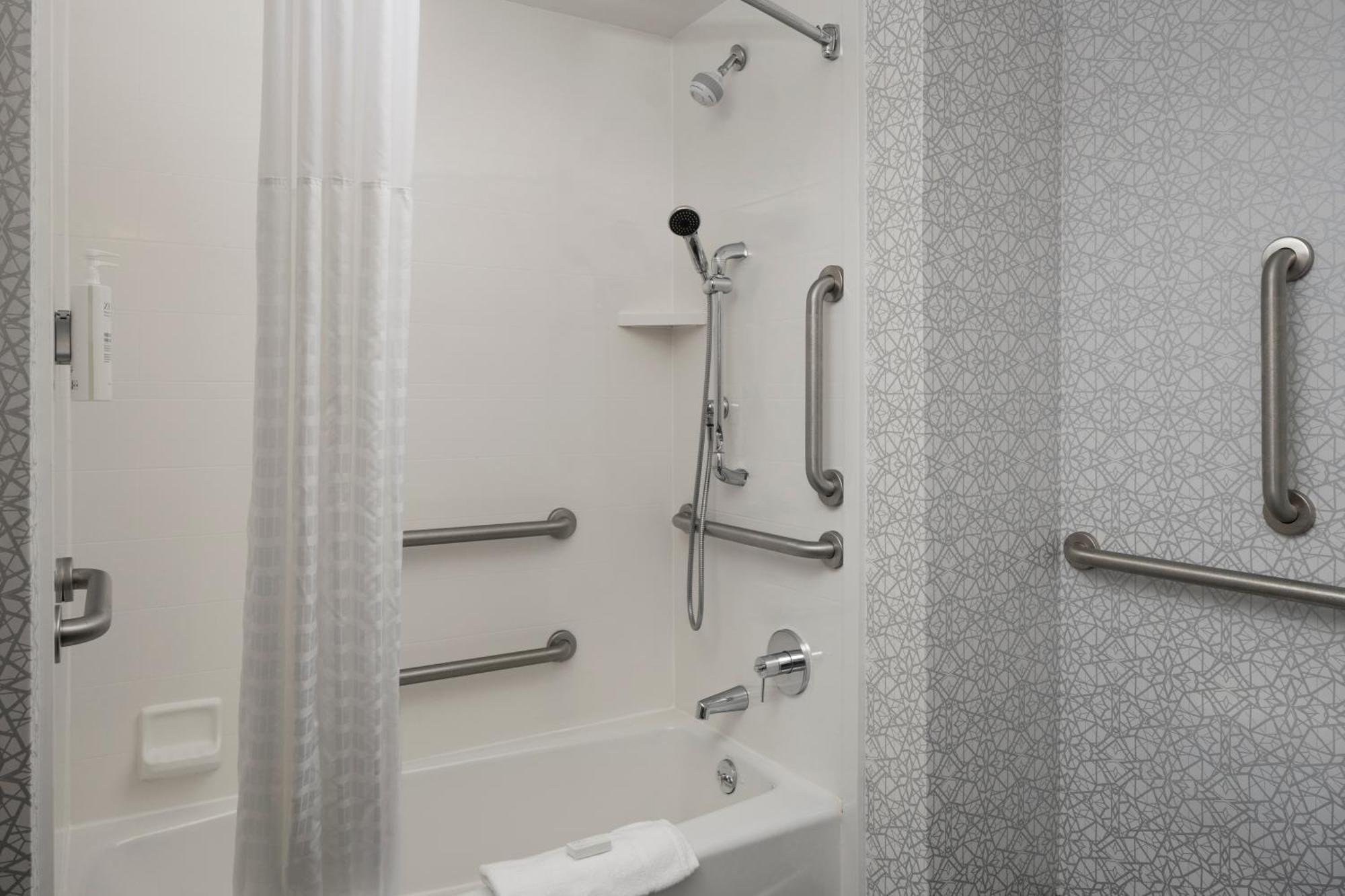 Hampton Inn & Suites Yonkers - Westchester Extérieur photo