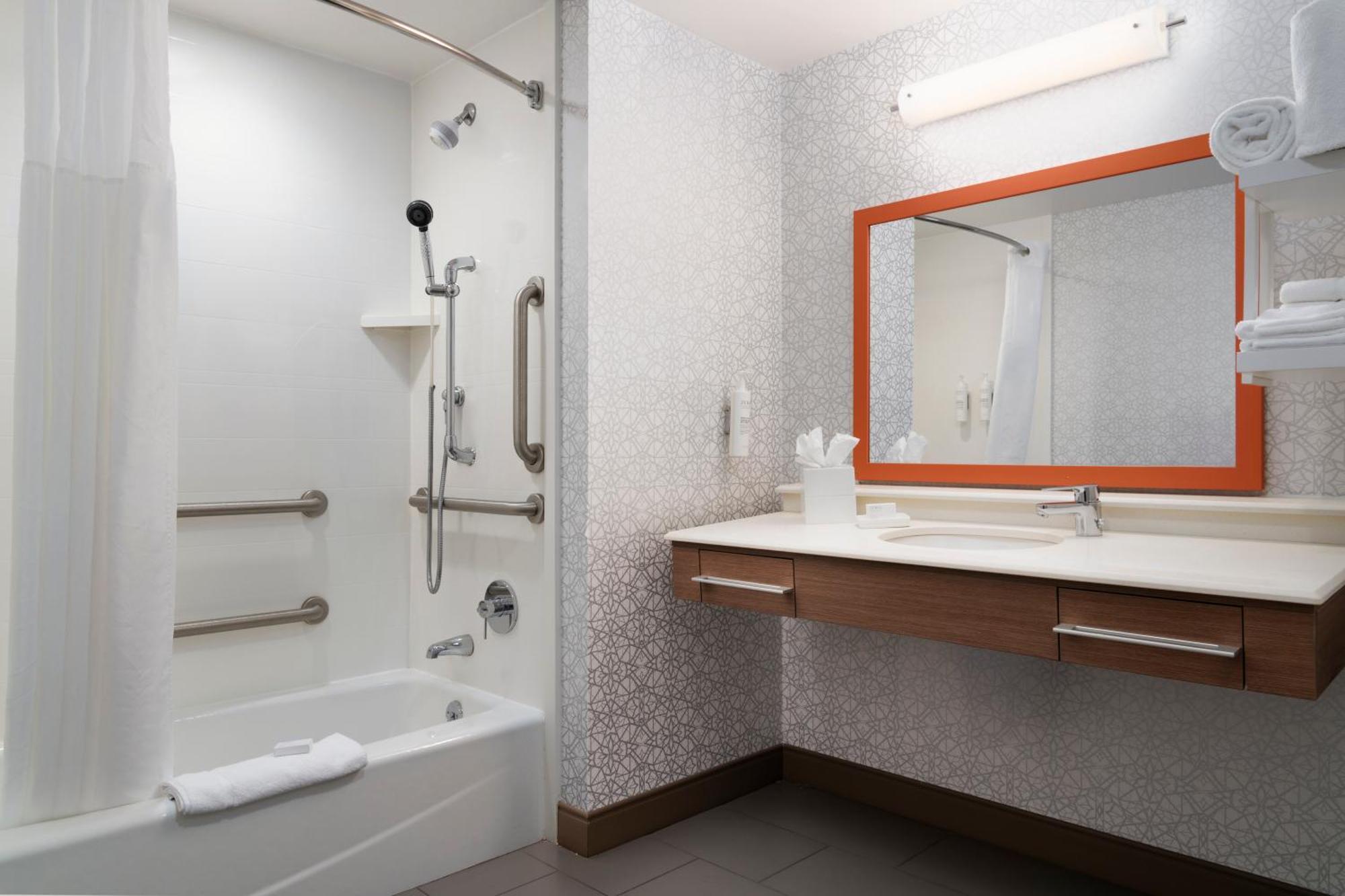 Hampton Inn & Suites Yonkers - Westchester Extérieur photo