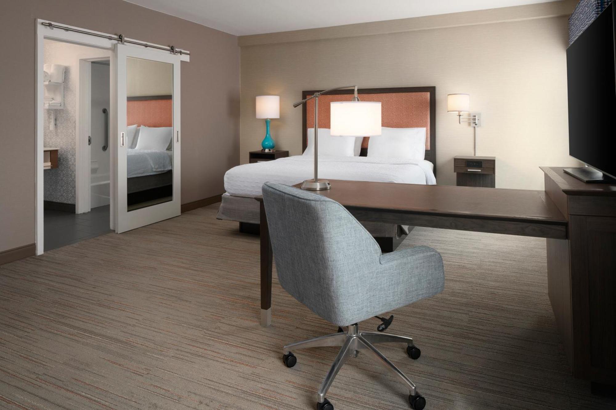 Hampton Inn & Suites Yonkers - Westchester Extérieur photo