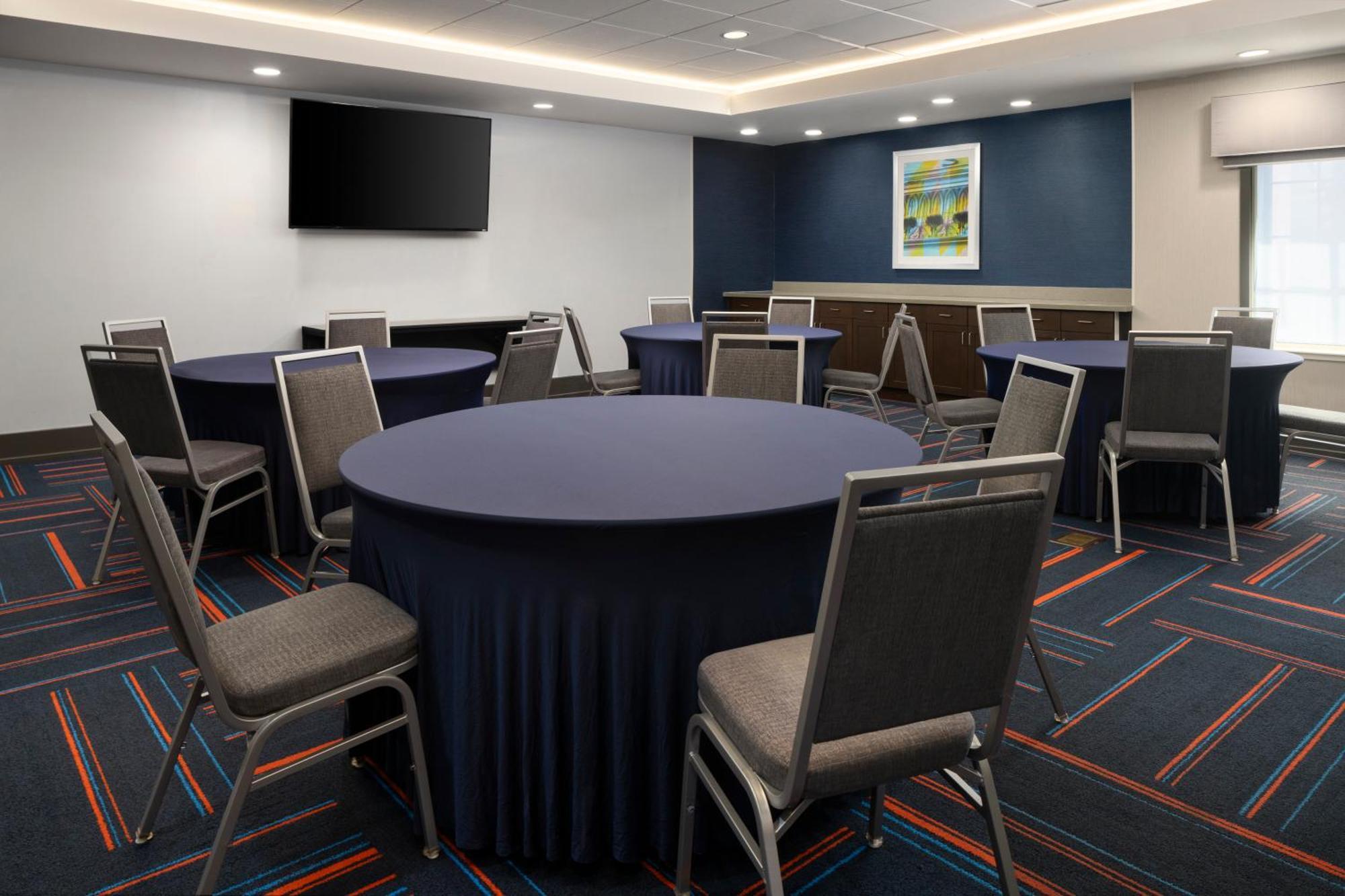 Hampton Inn & Suites Yonkers - Westchester Extérieur photo